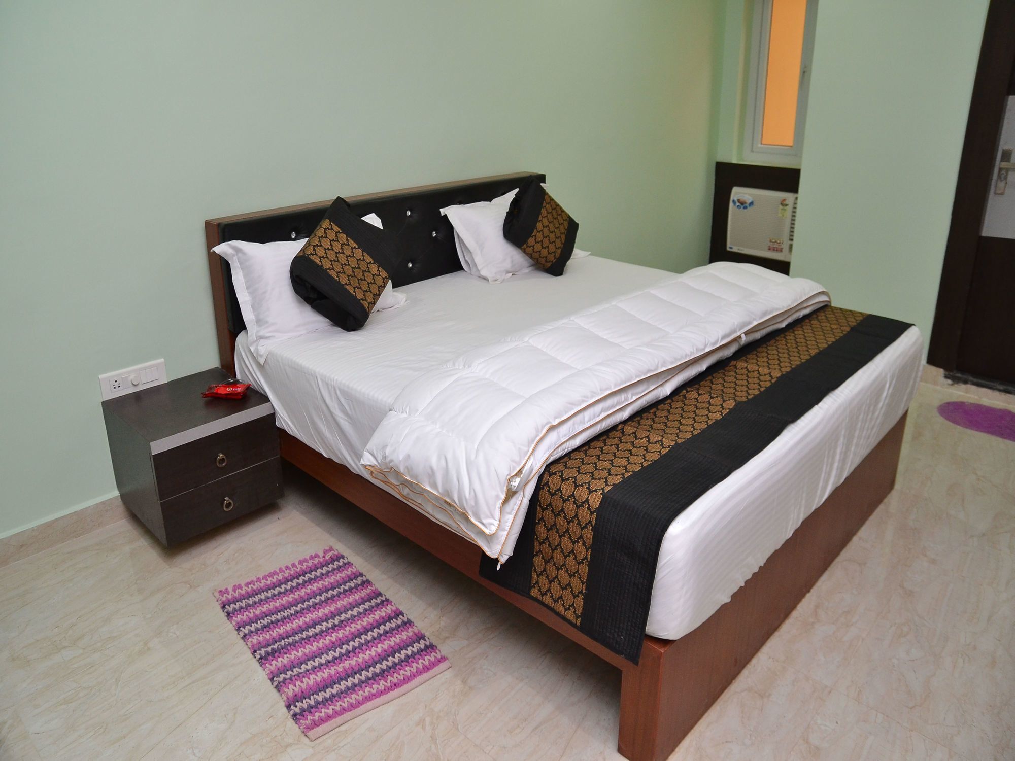 Oyo 2770 Hotel 7Saat Bhubaneswar Exterior photo